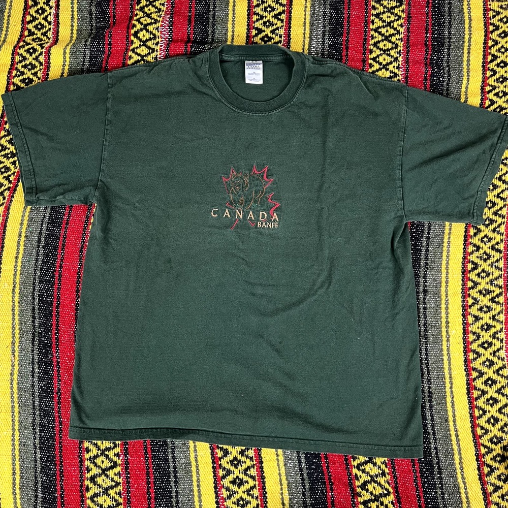 y2k banff canada green t shirt size XL